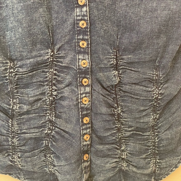 Anthropologie Blue Denim Top - Picture 7 of 7